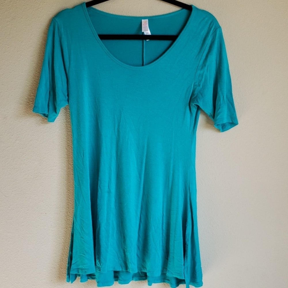 LuLaRoe Perfect T